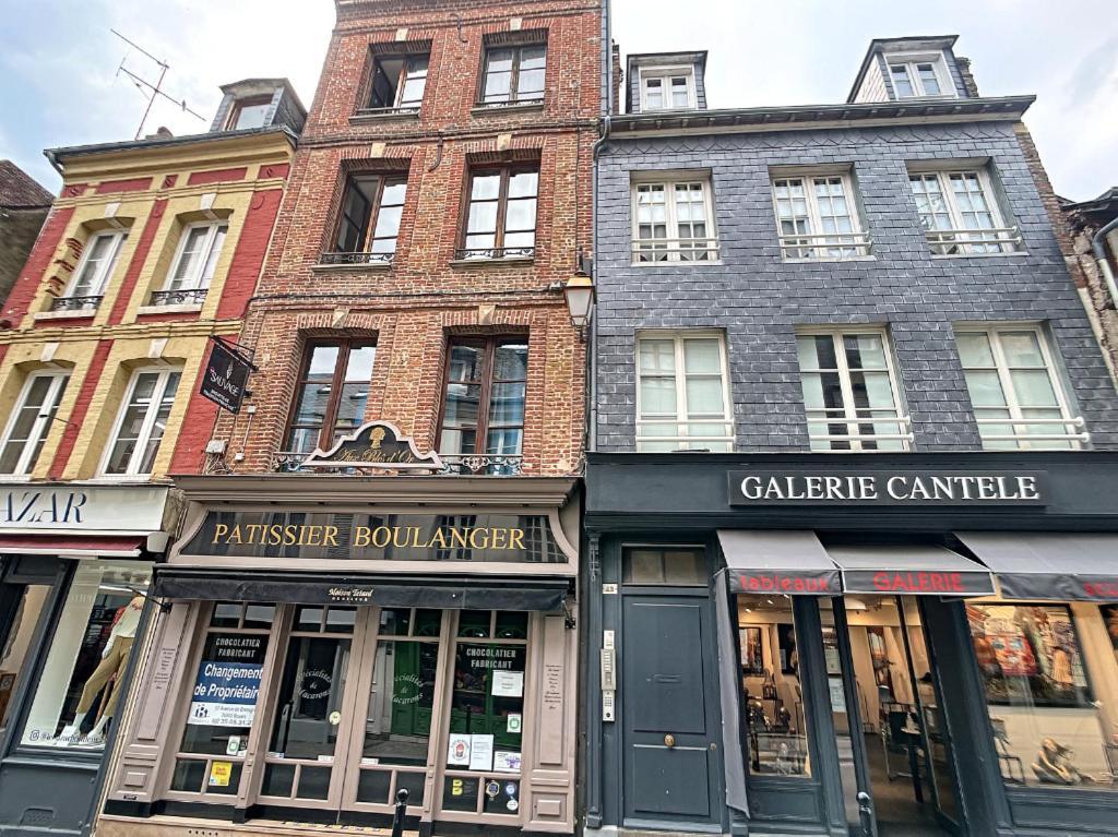 Le Coeur Du Centre Historique Refait A Neuf Apartment Honfleur Bagian luar foto